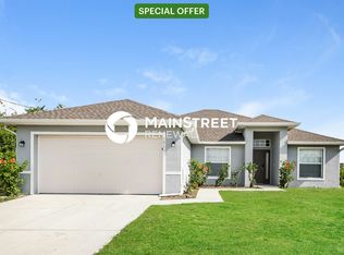 2803 64th St W, Lehigh Acres, FL 33971