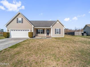 405 Silva Cv, Richlands, NC 28574