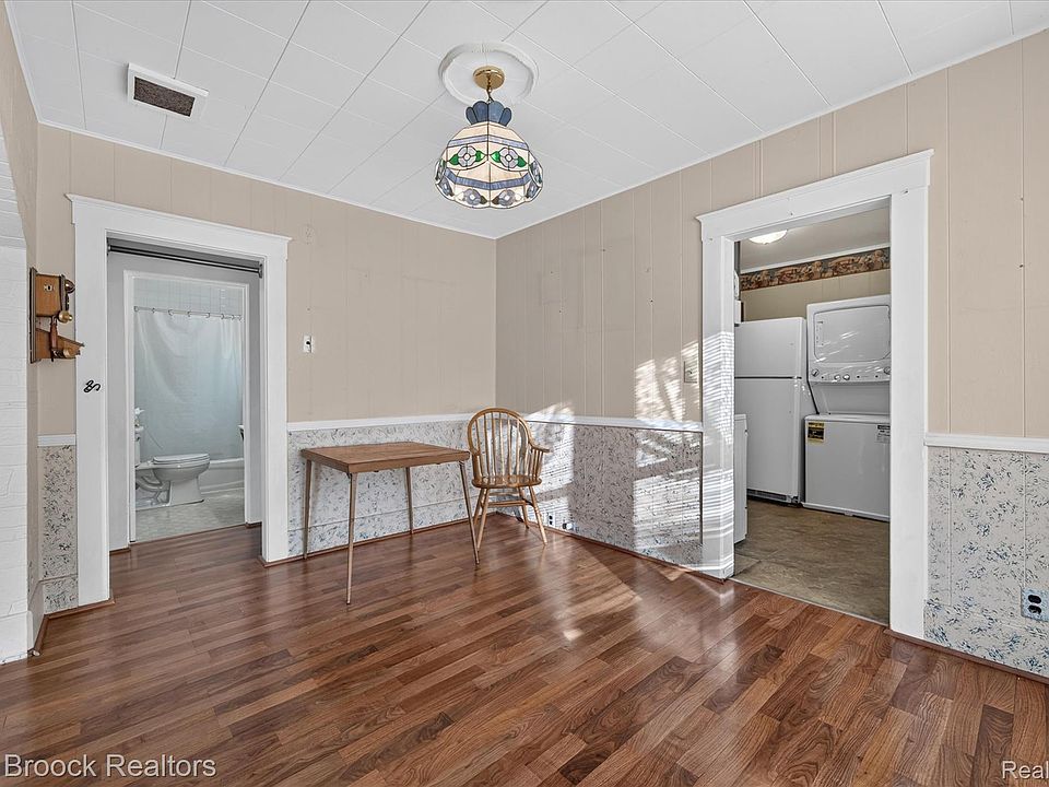 36 W Brickley Ave, photo 11