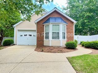 725 Avening Ct, Milton, GA 30004