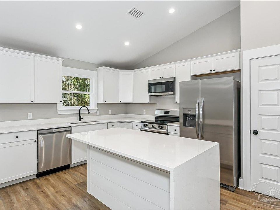 1st image of 478 Ronda St