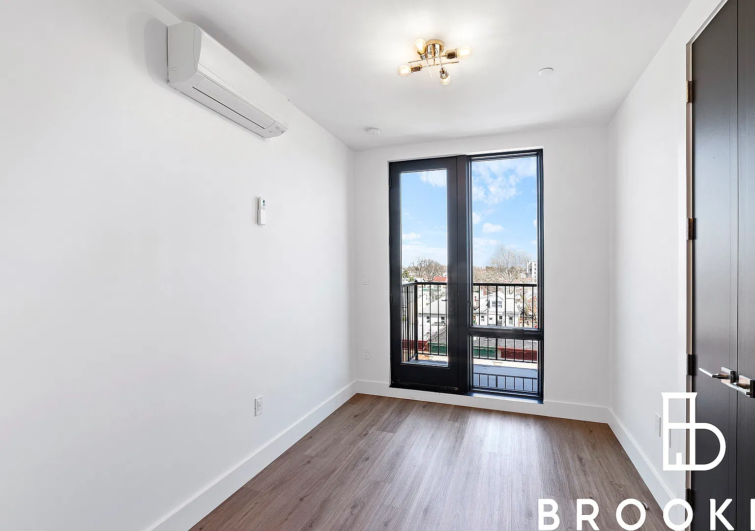 1286 New York Avenue — Photo 4