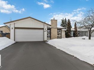 11615 150th Ave NW, Edmonton, AB