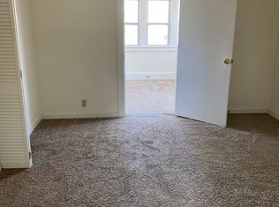 201 E 6th St #B, Alton, IL 62002