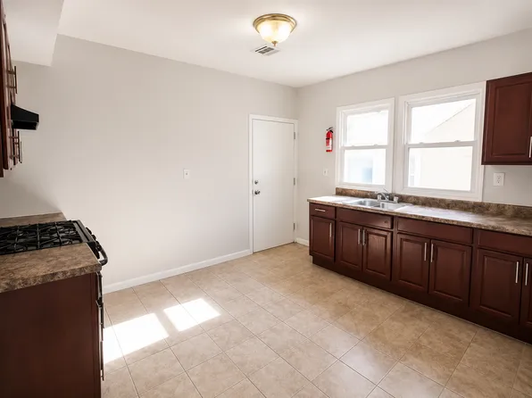 58-60 Clinton Pl, Newark, NJ