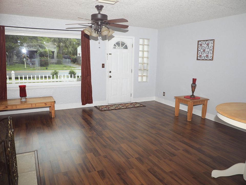 1st image of 165 Walker St
