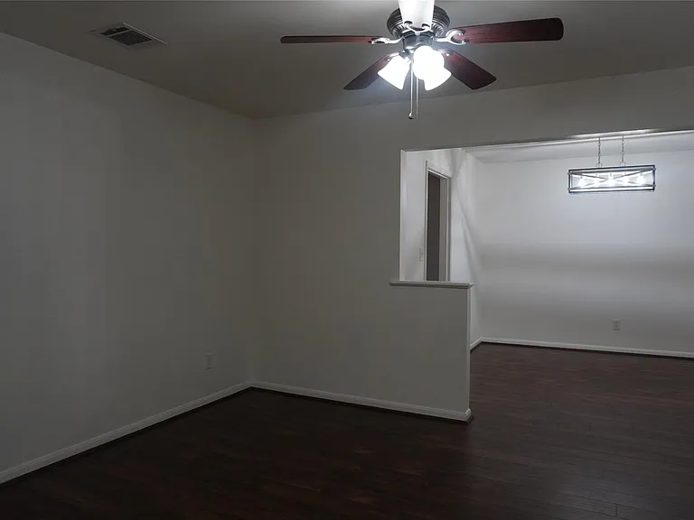 10703 Wickersham Ln — Photo 18