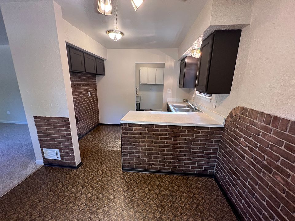 14049 Marvin St, photo 4