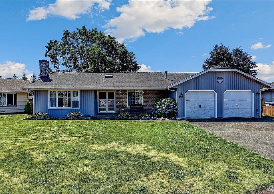 1st image of 9013 49th Dr NE