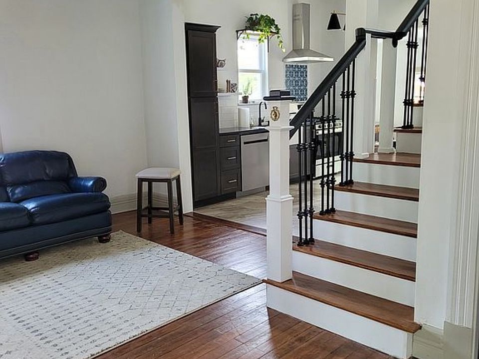 1st image of 307 Amsden Ave