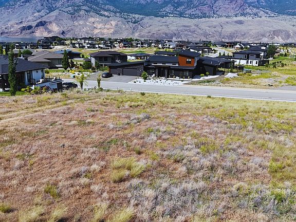 3rd image of 145 Cavesson Way