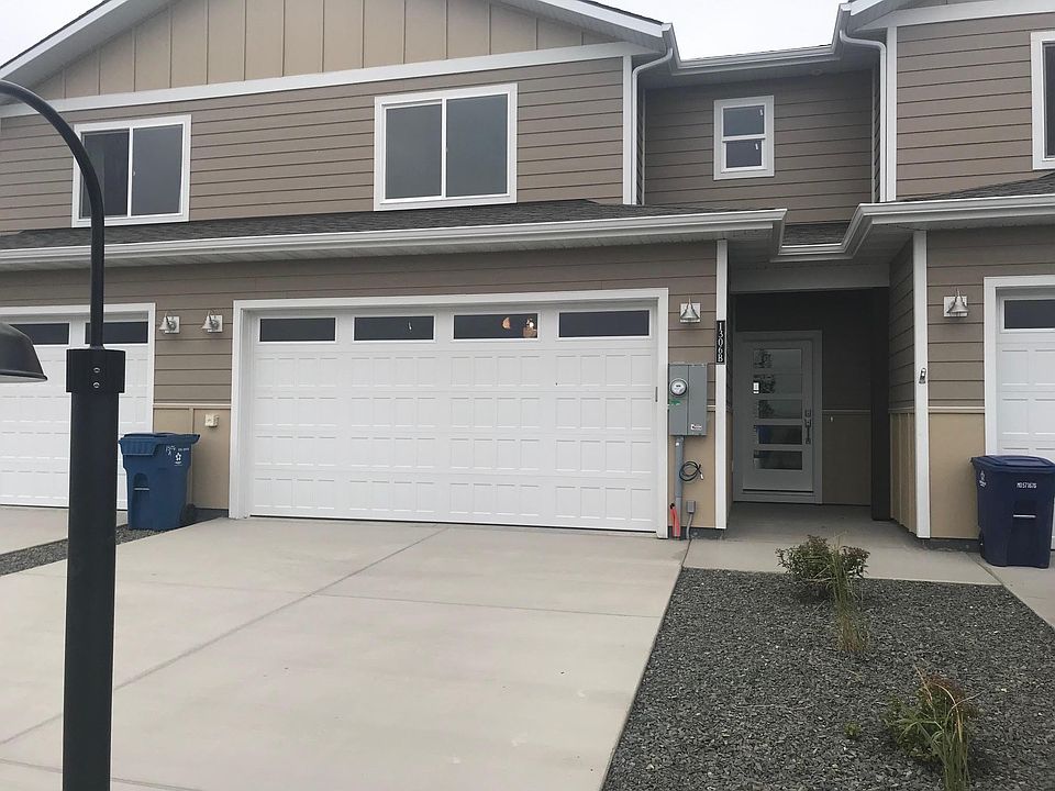 2nd image of 1306 Grover Rd #B