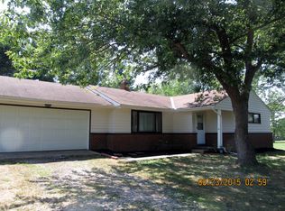 5368 Center Rd, Valley City, OH 44280