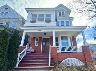 296 Quail St APT 2, Albany, NY 12208