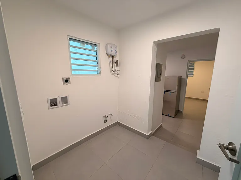 802 Calle Sanchez #3G — Photo 8