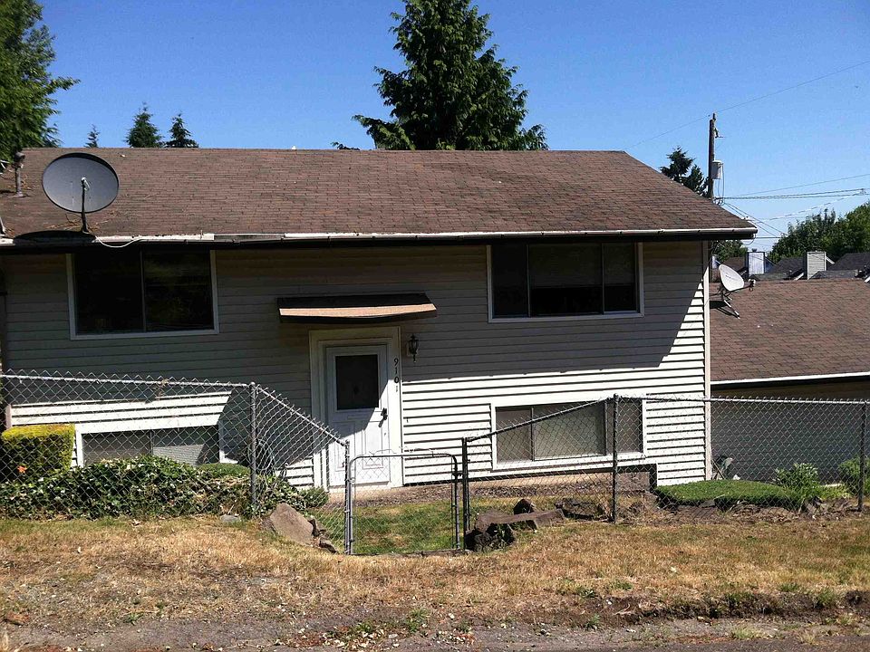 2nd image of 9101 20th Ave NE
