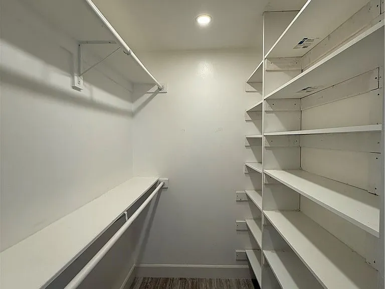 27258 Kiavo Dr — Photo 13