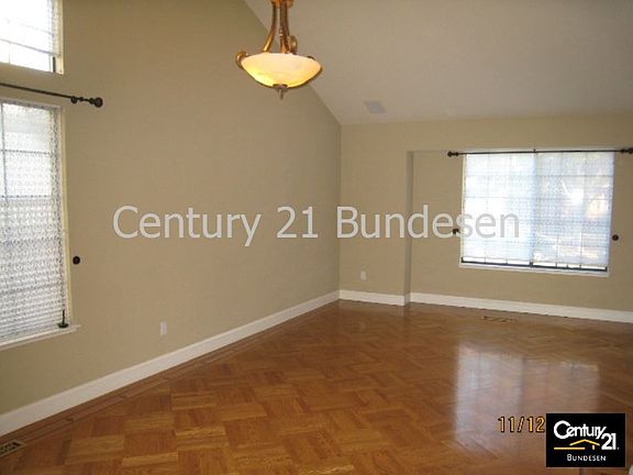 5th image of 1201 Wren Ln