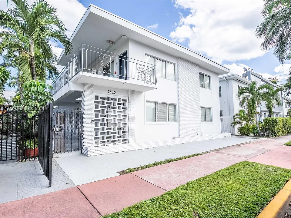 7315 Harding Ave #10