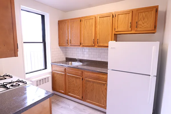 Rented by A&E Real Estate Management | media 3