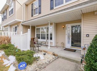 706 Tanglewood Dr, Sicklerville, NJ 08081