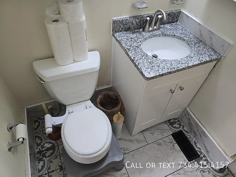 1115 White St #ANN — Photo 7