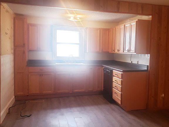 4th image of 1023 E 13th St