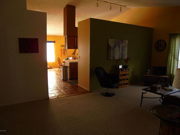 3rd image of 9233 N Pheasant Ct