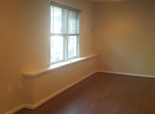 2039 S Langley St, Arlington, VA 22204