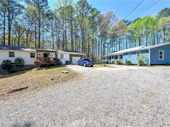 5955 Kemp Dr, Acworth, GA 30102