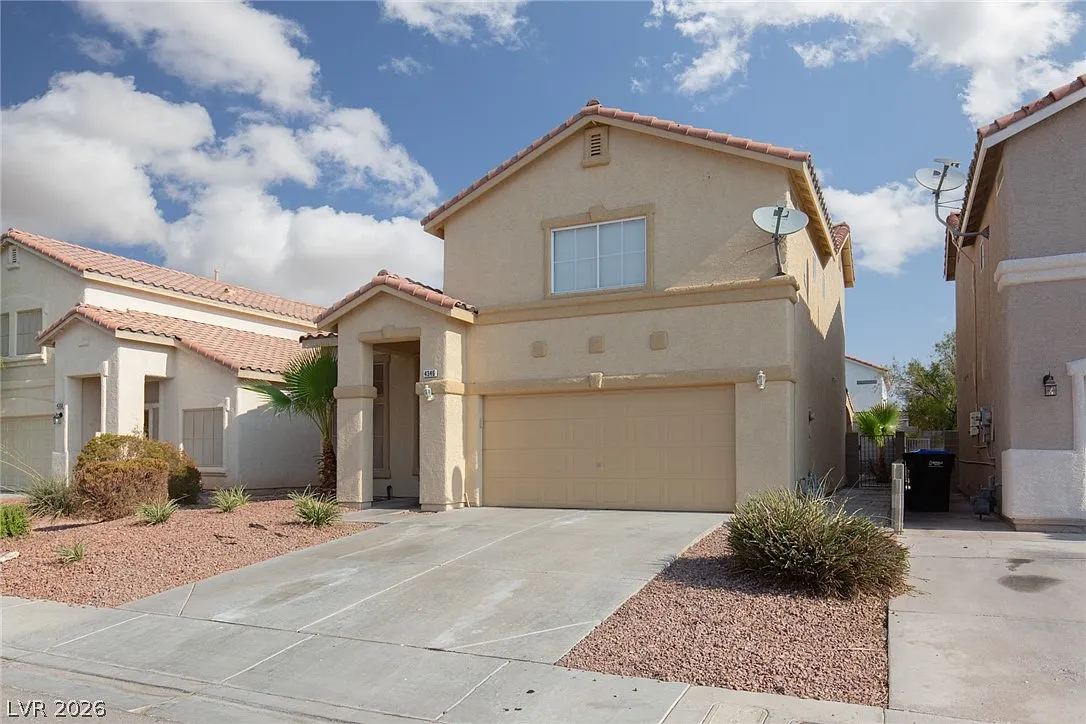 4 bed, 2.5 bath, 1842 sqft, $1,950 — Photo 3