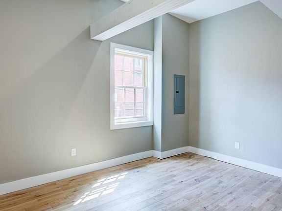 4th image of 1555 N 4th St #4