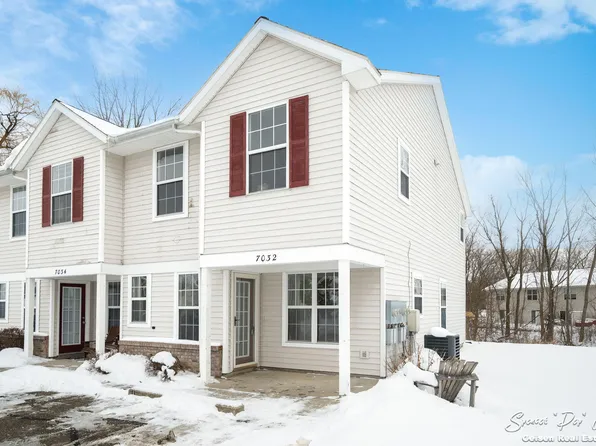 7032 S Cannon Place Ln NE #28, Rockford, MI 49341
