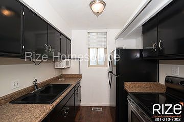 1st image of 4426 S Rosehaven Ct