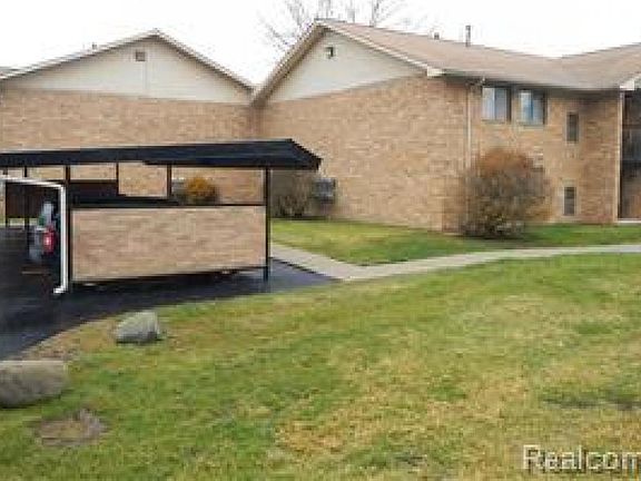 2nd image of 29660 Clarita St #37