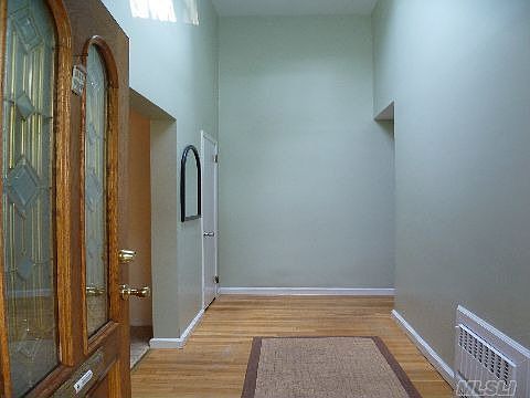 4th image of 4816 Browvale Ln