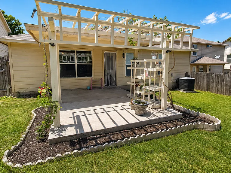 1006 Magnolia Smt — Photo 23