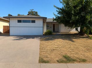 5208 Cherokee Way, Sacramento, CA 95841