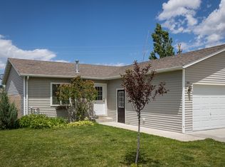 1215 White Water Ave, Cody, WY 82414