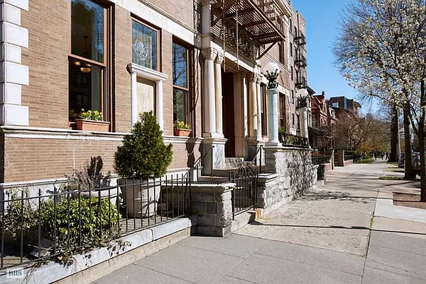 Sold by Brown Harris Stevens | media 18