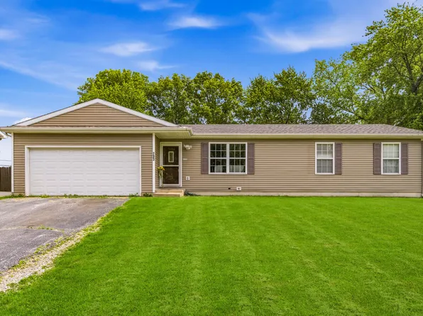 733 Devonshire Rd, Valparaiso, IN 46385