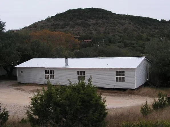 156 Sonnyland Dr, Canyon Lake, TX 78133