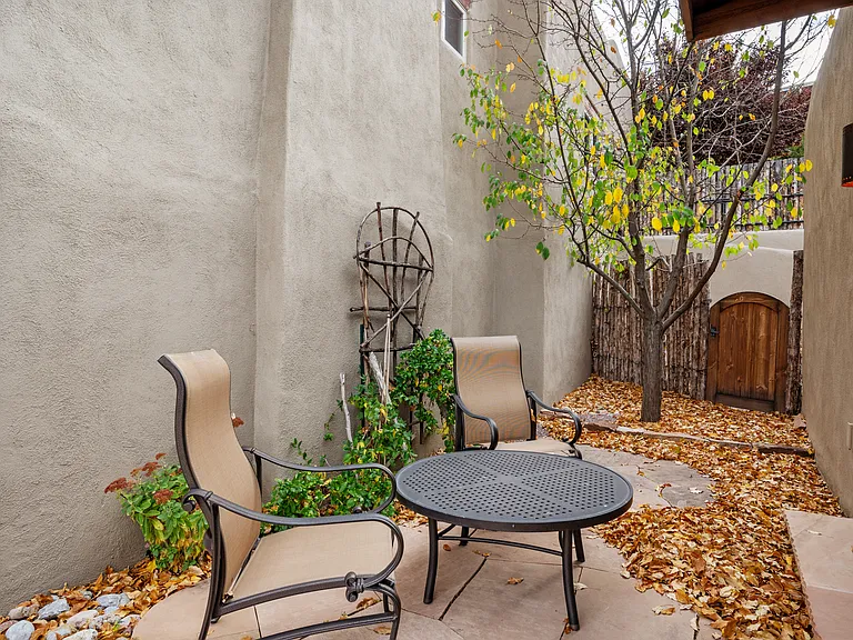 4B Lodge Cir #4B — Photo 28