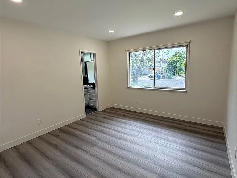 5301 Dubois Ave — Photo 10