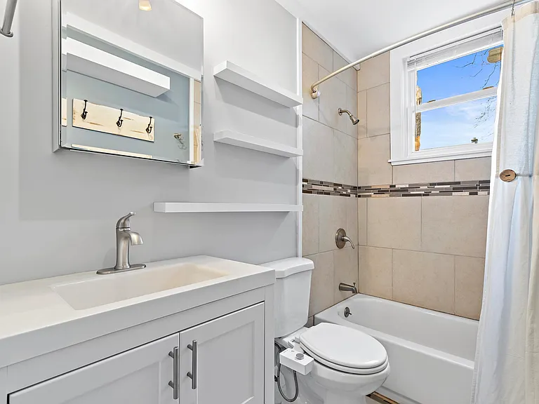 6008 Tyler Pl — Photo 13