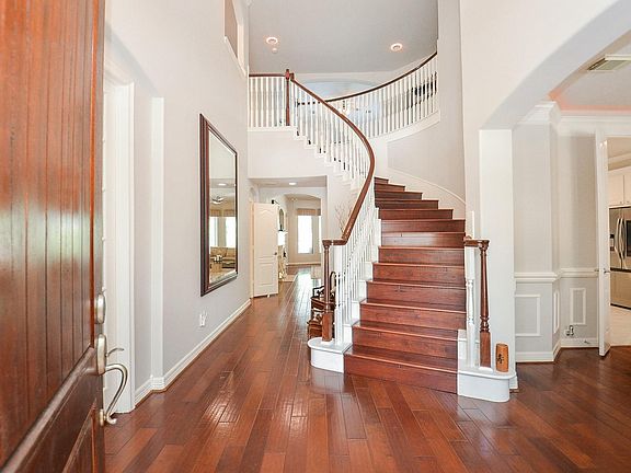 3rd image of 14738 Birch Arbor Ct