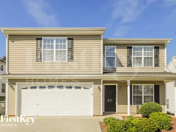 828 Peachtree Meadows Cir, Kernersville, NC 27284