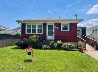 410 Bradford Ave, Staten Island, NY