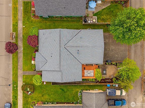 5th image of 4632 Parker Road E
