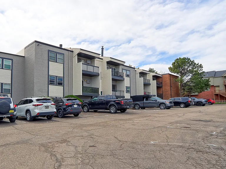 1400 Golden Cir #311 — Photo 35